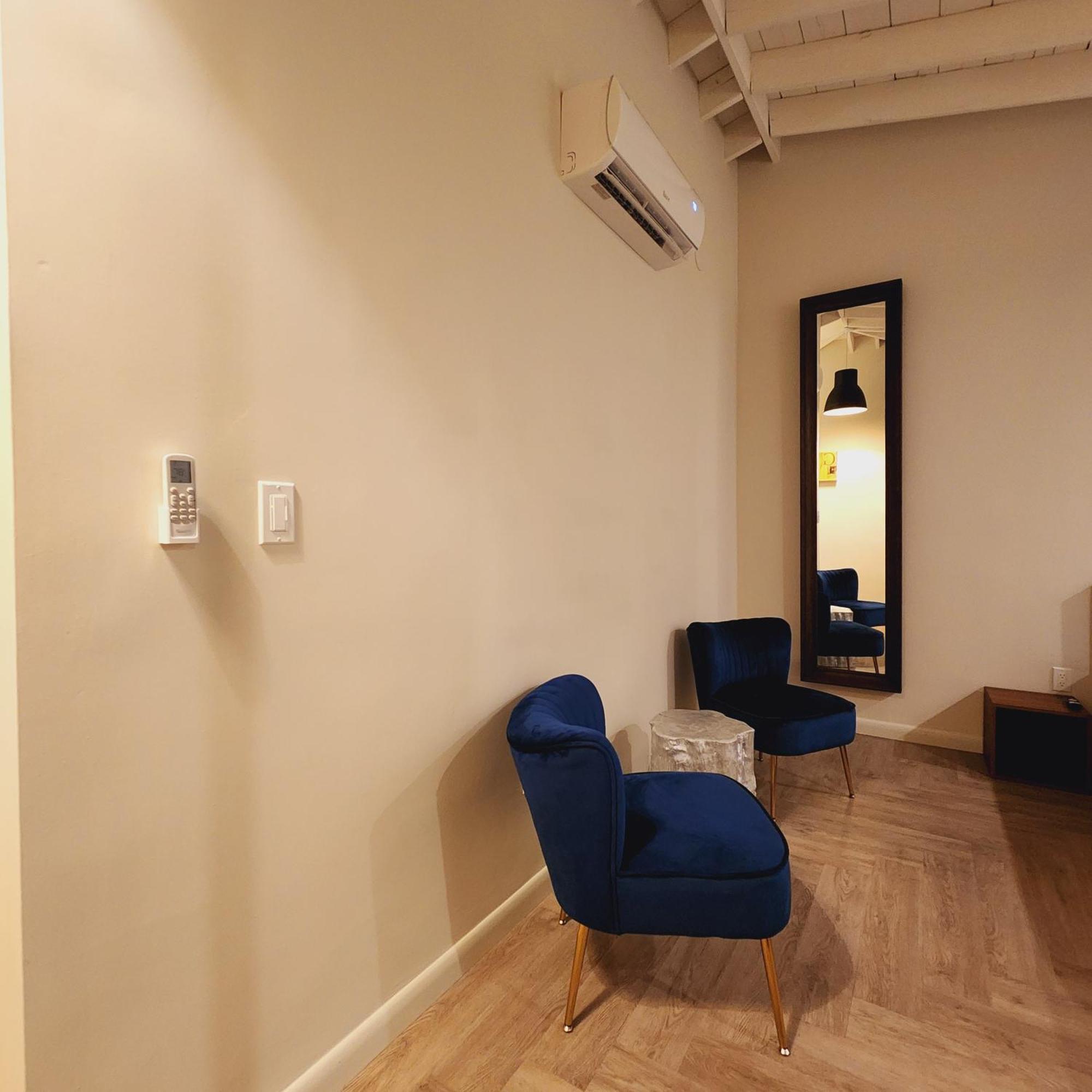 Private Home Studio Central Located In Miami 2 Opa-locka Экстерьер фото